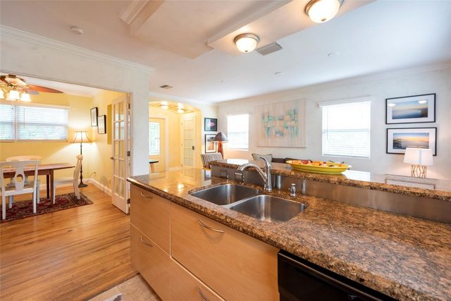 1734 NW 8th Avenue, Fort Lauderdale, FL 33311