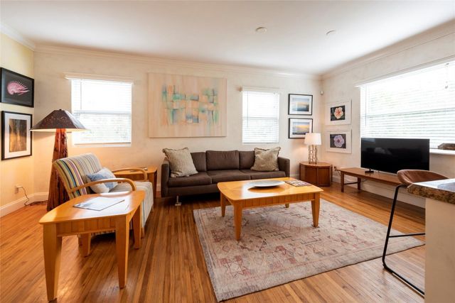 1734 NW 8th Avenue, Fort Lauderdale, FL 33311