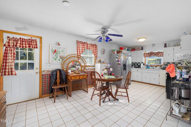 1330 Baldridge Drive, Johnson City, TN 37604