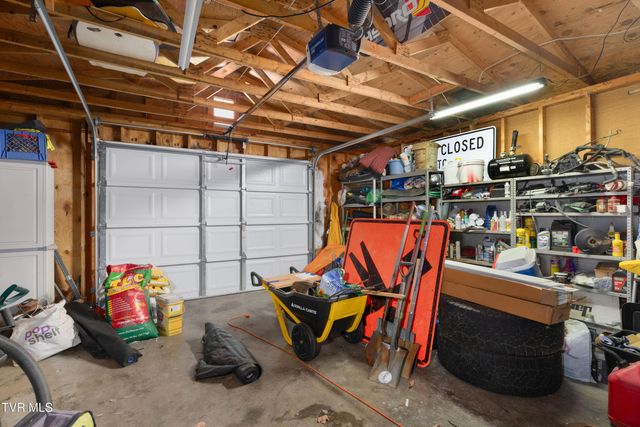 1330 Baldridge Drive, Johnson City, TN 37604
