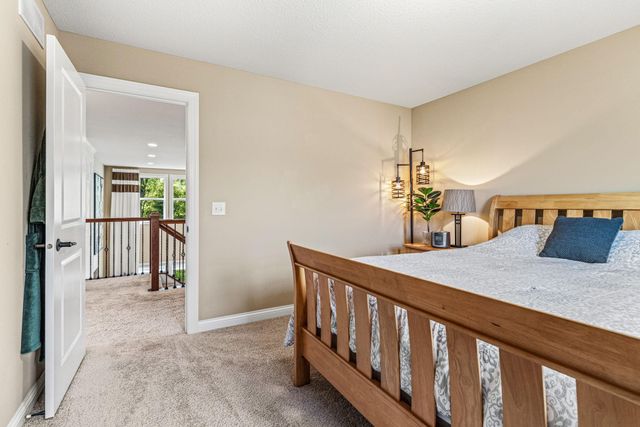 1179 Maple Lane W, Roseville, MN 55113