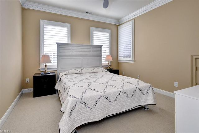 156 Oak Holw, Williamsburg, VA 23188