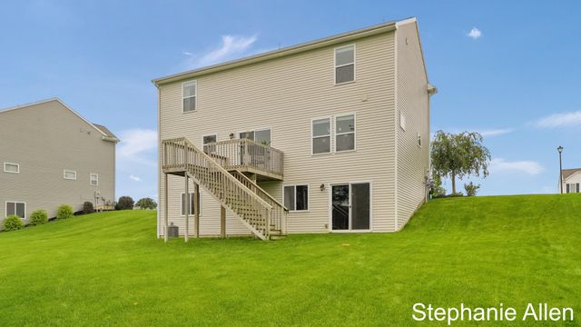 4266 Springhill Drive, Jamestown Twp, MI 49426