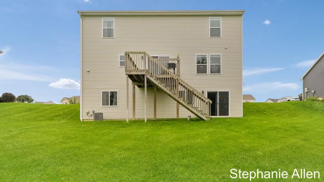 4266 Springhill Drive, Jamestown Twp, MI 49426
