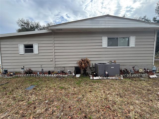 2420 SE 175TH TERRACE, Silver Springs, FL 34488