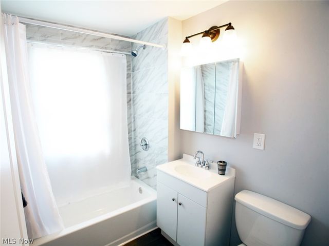 3698 Menlo Road, Shaker Heights, OH 44120