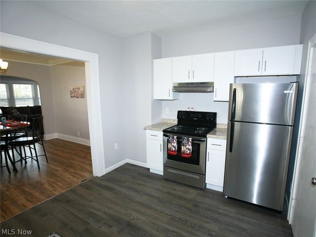 3698 Menlo Road, Shaker Heights, OH 44120