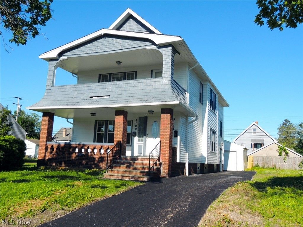 3698 Menlo Road, Shaker Heights, OH 44120