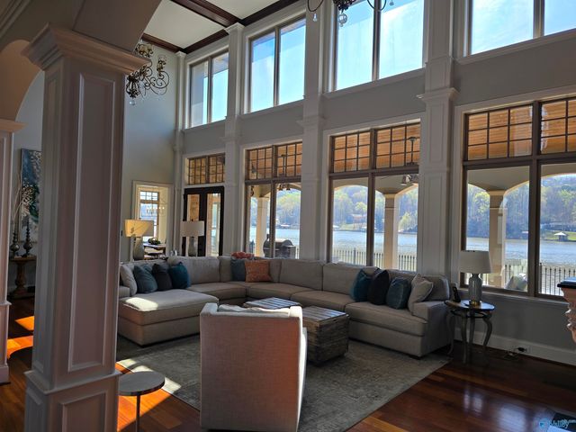 321 Peninsula Drive, Gadsden, AL 35901