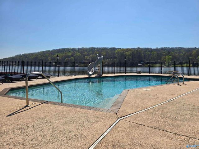 321 Peninsula Drive, Gadsden, AL 35901