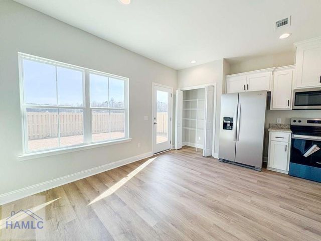 75 Hamilton Drive, Hinesville, GA 31313