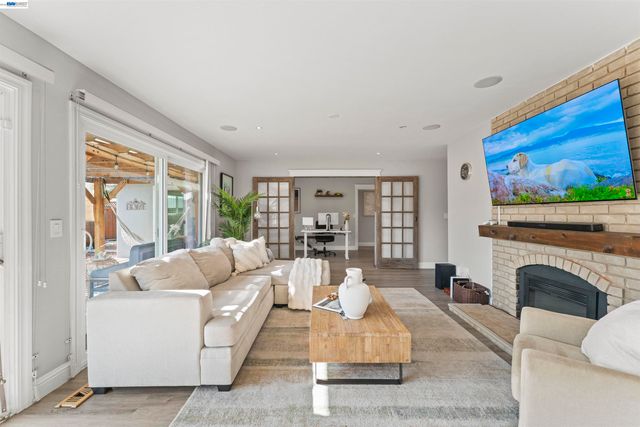 637 Caliente Ave, Livermore, CA 94550