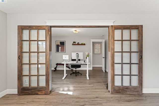 637 Caliente Ave, Livermore, CA 94550