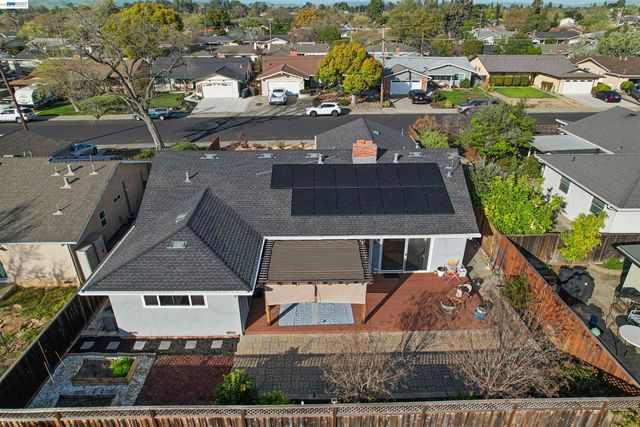 637 Caliente Ave, Livermore, CA 94550