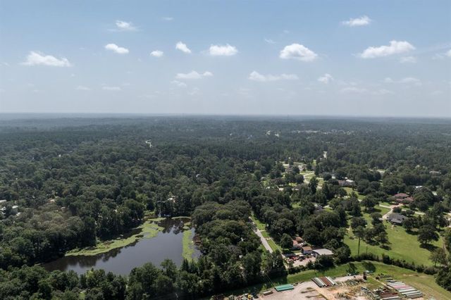 15880 Highway 75 N, Willis, TX 77378