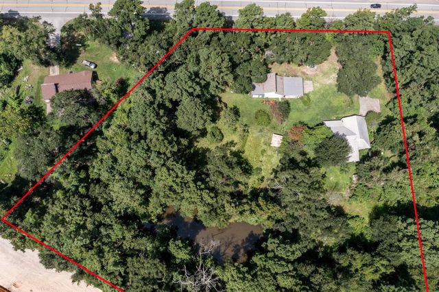 15880 Highway 75 N, Willis, TX 77378