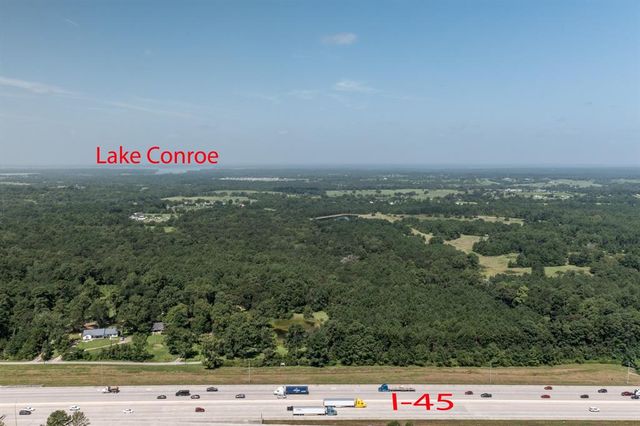 15880 Highway 75 N, Willis, TX 77378