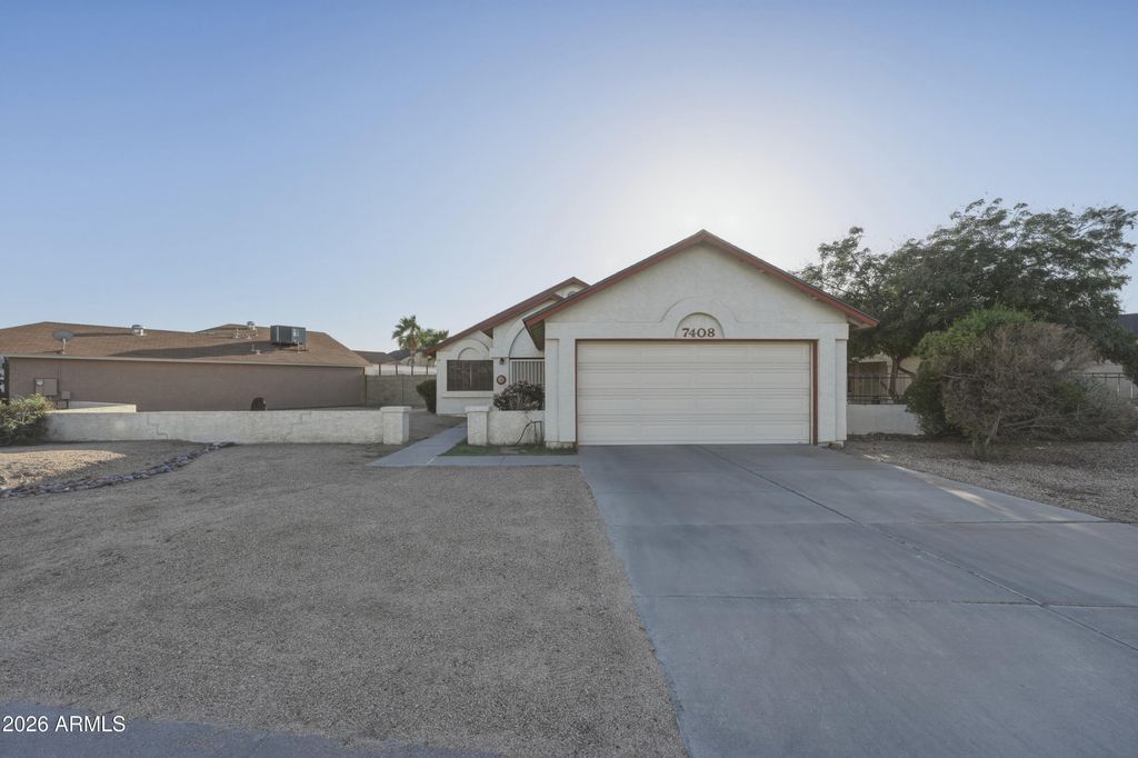 7408 N 68TH Drive, Glendale, AZ 85303