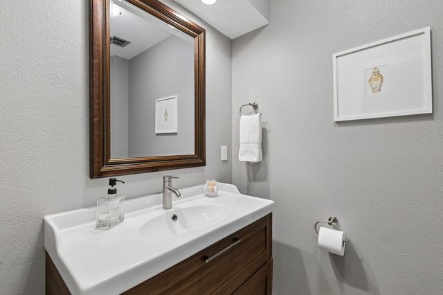 3781 Weeburn Drive, Dallas, TX 75229