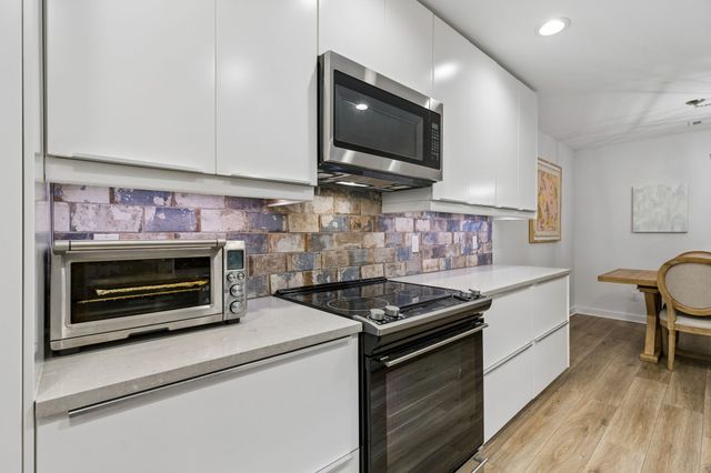 3781 Weeburn Drive, Dallas, TX 75229