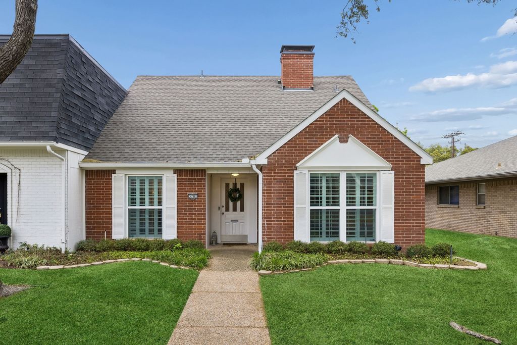 3781 Weeburn Drive, Dallas, TX 75229