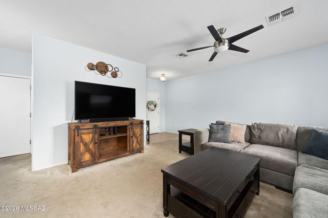 8386 S Otis Drive, Tucson, AZ 85747