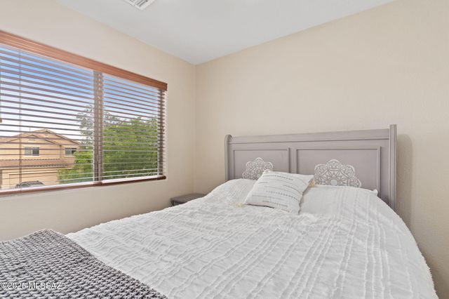 8386 S Otis Drive, Tucson, AZ 85747