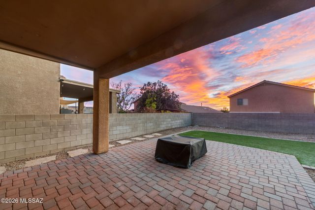 8386 S Otis Drive, Tucson, AZ 85747