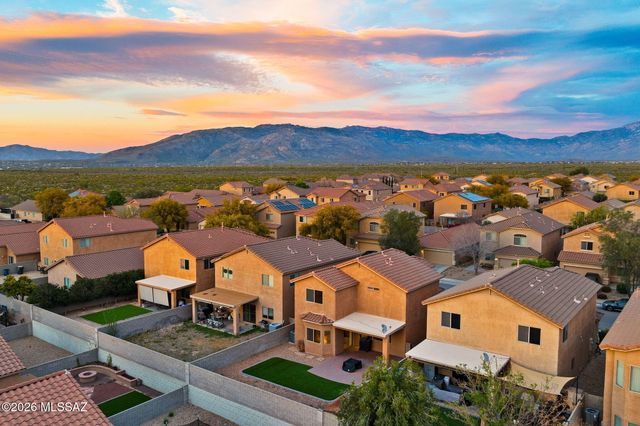 8386 S Otis Drive, Tucson, AZ 85747