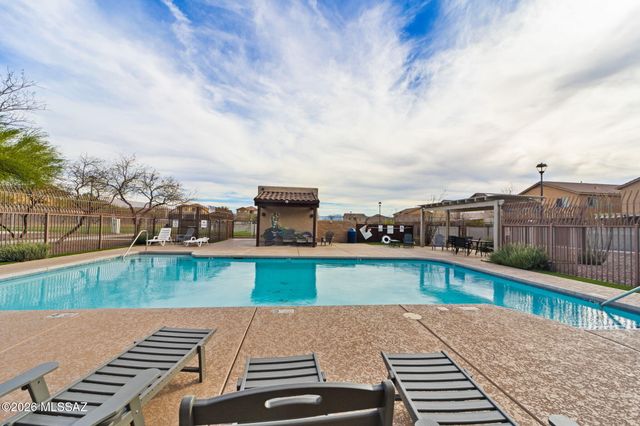 8386 S Otis Drive, Tucson, AZ 85747