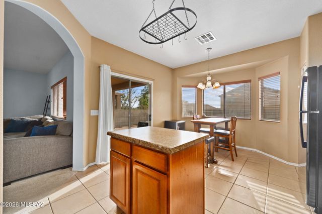 8386 S Otis Drive, Tucson, AZ 85747