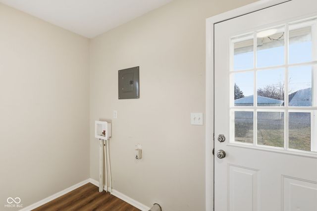 334 E Monroe Street, Fortville, IN 46040