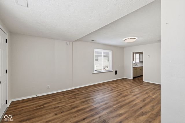 334 E Monroe Street, Fortville, IN 46040