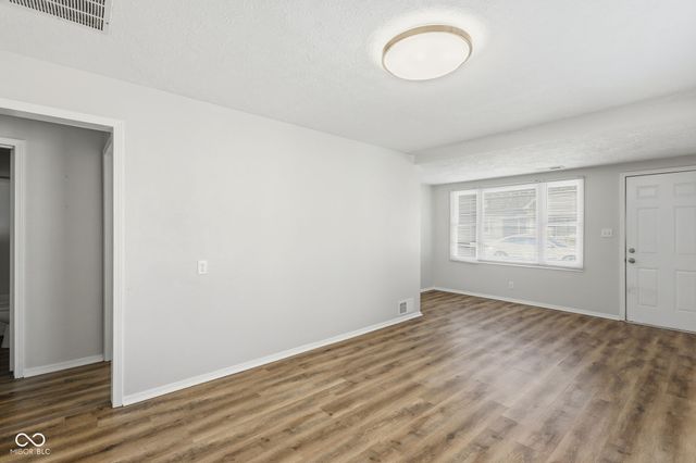 334 E Monroe Street, Fortville, IN 46040