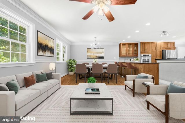 4915 POWELL RD, Fairfax, VA 22032