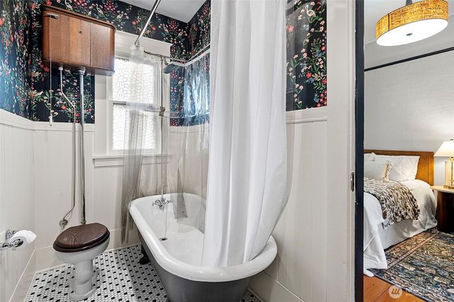 1722 S 40th Street, Tacoma, WA 98418