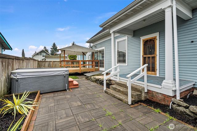 1722 S 40th Street, Tacoma, WA 98418