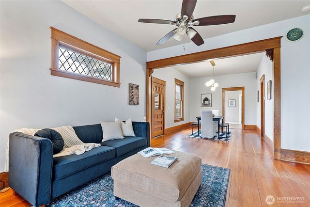 1722 S 40th Street, Tacoma, WA 98418