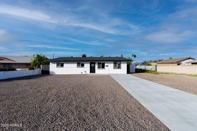 1458 S KEY Circle, Mesa, AZ 85210