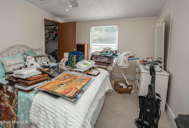 5092 Lakewood Drive SW, Shallotte, NC 28470