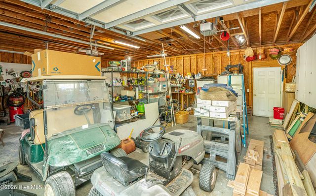 5092 Lakewood Drive SW, Shallotte, NC 28470