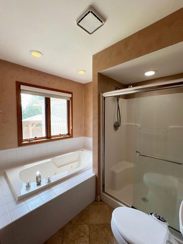 12445 North LANE, New Berlin, WI 53151