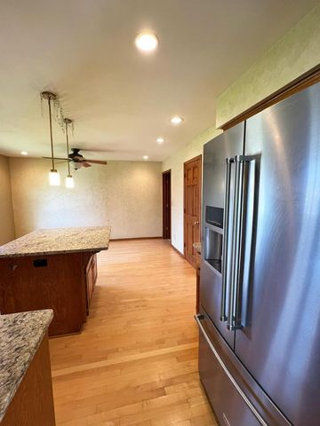 12445 North LANE, New Berlin, WI 53151
