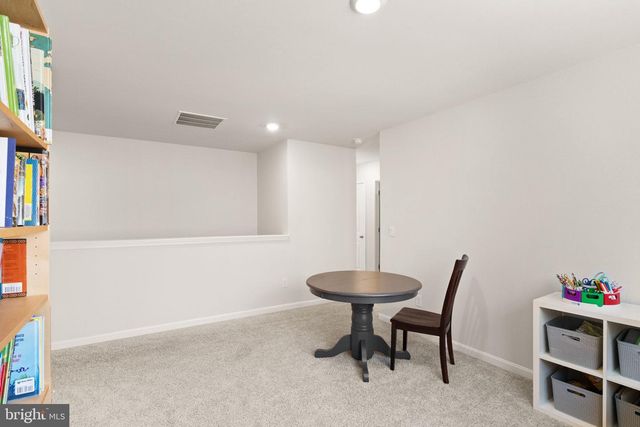 180 PINEWOOD RD, Fredericksburg, VA 22405