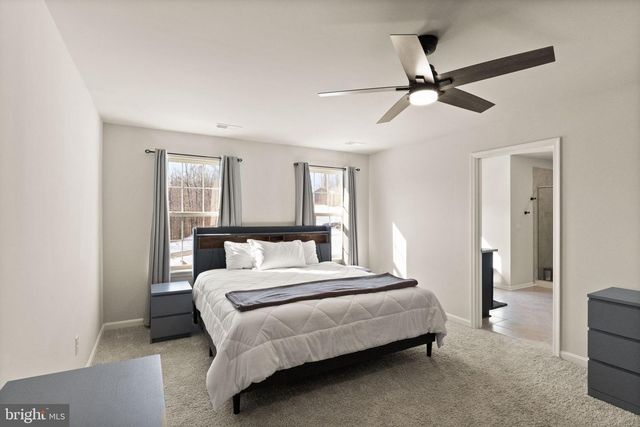 180 PINEWOOD RD, Fredericksburg, VA 22405