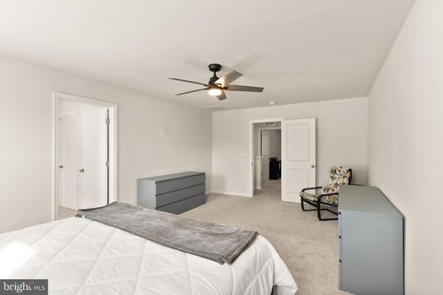 180 PINEWOOD RD, Fredericksburg, VA 22405