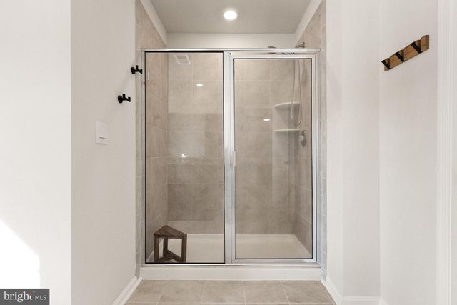 180 PINEWOOD RD, Fredericksburg, VA 22405