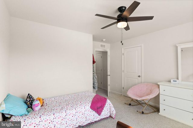 180 PINEWOOD RD, Fredericksburg, VA 22405