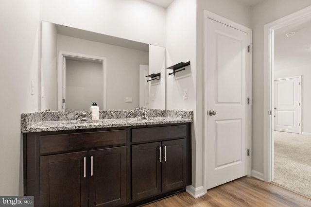 180 PINEWOOD RD, Fredericksburg, VA 22405