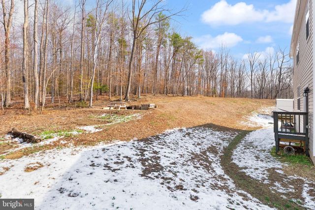 180 PINEWOOD RD, Fredericksburg, VA 22405